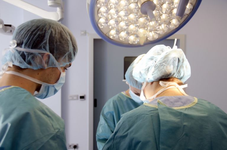 多民族と格差社会が交差するアメリカのワクチン政策と医療革新の最前線